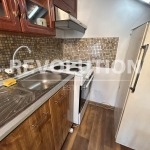 Дава се под наем Етаж от къща в Варна, м-т Траката - 75 кв.м за 400 € - Снимка #1