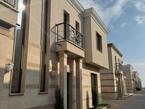 Къща в Бургас, Сарафово - 97 кв.м за 1700 €/кв.м - Снимка #1