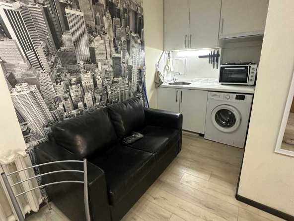 Дава се под наем Тристаен апартамент в София, Лозенец - 78 кв.м за 450 € - Снимка #1