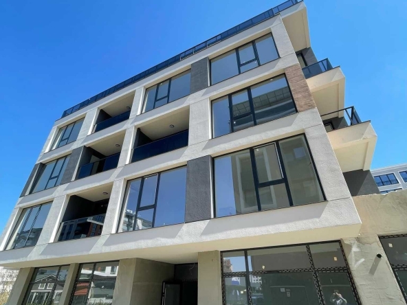 Четиристаен апартамент в Пловдив, Христо Смирненски - 117 кв.м за 1255 €/кв.м - Снимка #1