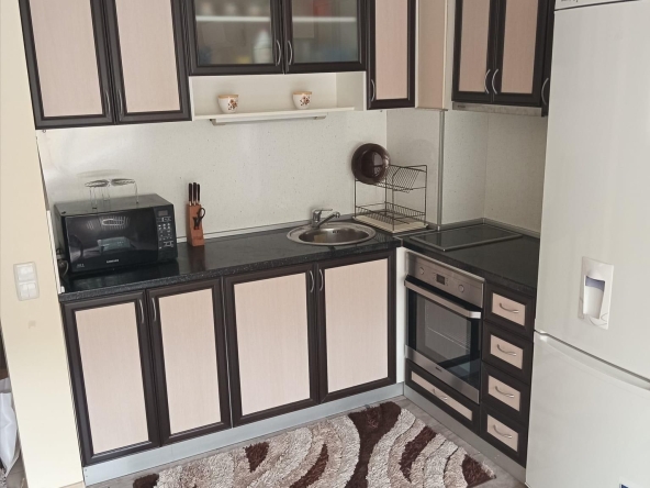 Дава се под наем Тристаен апартамент в София, Манастирски ливади - 100 кв.м за 664 € - Снимка #1