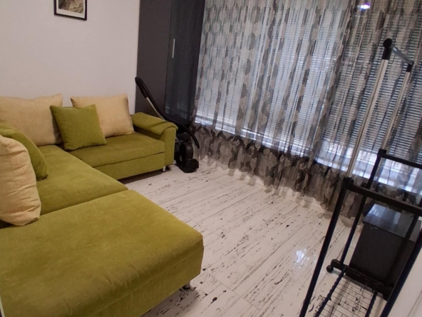 Дава се под наем Двустаен апартамент в Варна, Автогара - 55 кв.м за 332 € - Снимка #1