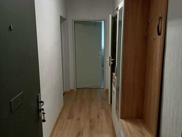 Дава се под наем Двустаен апартамент в София, Толстой - 58 кв.м за 499.8 € - Снимка #1