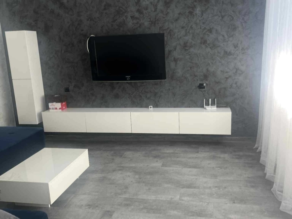 Етаж от къща в Ямбол, Боровец - 99 кв.м за 1597 €/кв.м - Снимка #1