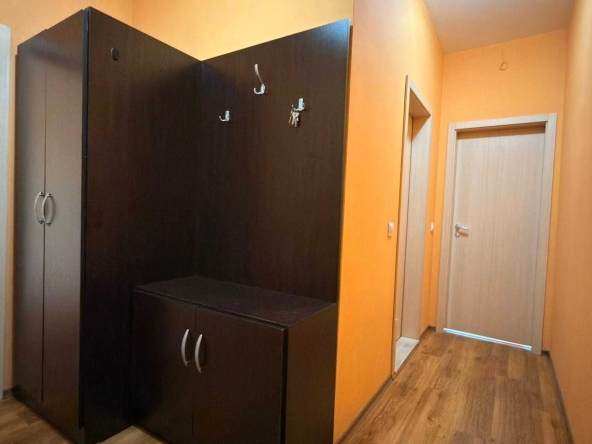 Дава се под наем Двустаен апартамент в София, Зона Б-18 - 65 кв.м за 800 € - Снимка #1