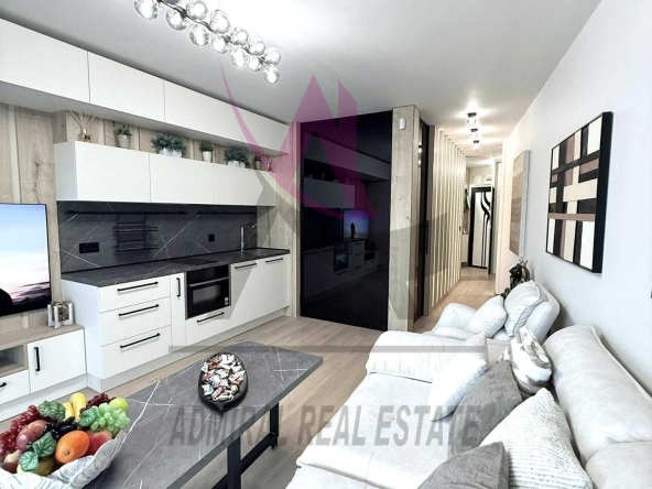 Дава се под наем Тристаен апартамент в Варна, Бриз - 90 кв.м за 1000 € - Снимка #1