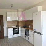 Дава се под наем Тристаен апартамент в Варна, Цветен квартал - 89 кв.м за 650 € - Снимка #1