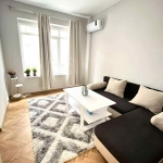 Дава се под наем Тристаен апартамент в София, Лозенец - 78 кв.м за 780 € - Снимка #1