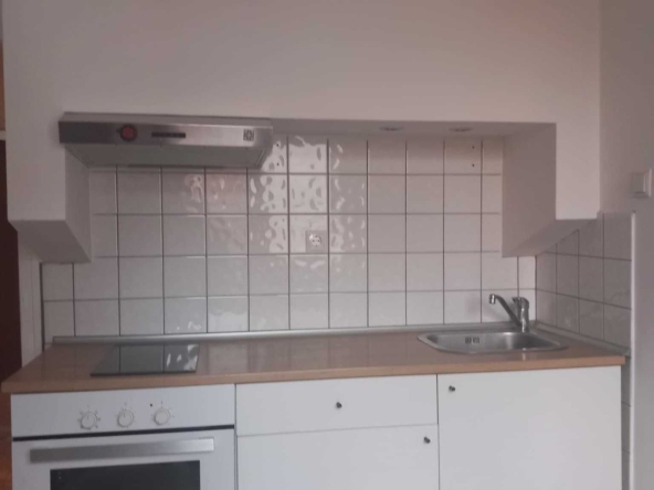 Тристаен апартамент в София, Център - 92 кв.м за 6087 €/кв.м - Снимка #1