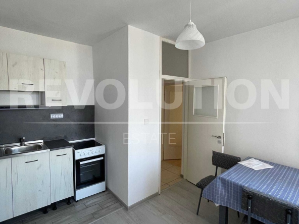 Дава се под наем Двустаен апартамент в Пловдив, Кършияка - 45 кв.м за 250 € - Снимка #1