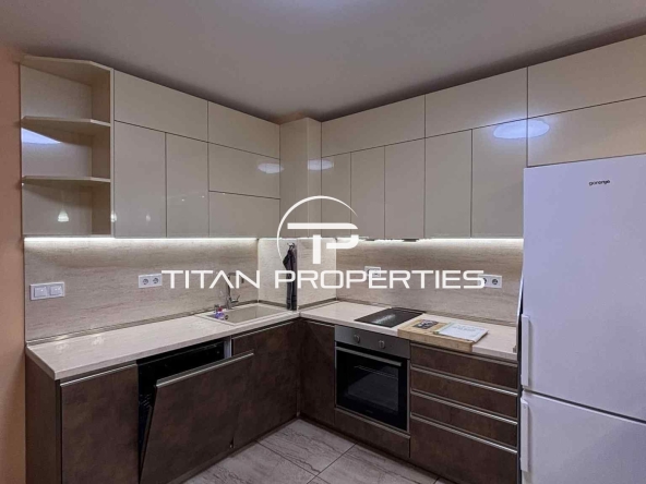 Дава се под наем Тристаен апартамент в Пловдив, Кършияка - 85 кв.м за 600 € - Снимка #1