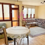 Дава се под наем Двустаен апартамент в Варна, Цветен квартал - 65 кв.м за 409 € - Снимка #1