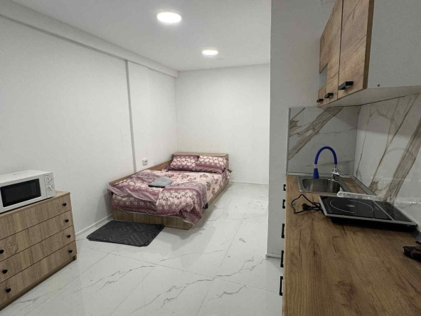 Дава се под наем Едностаен апартамент в София, Център - 20 кв.м за 432.99 € - Снимка #1