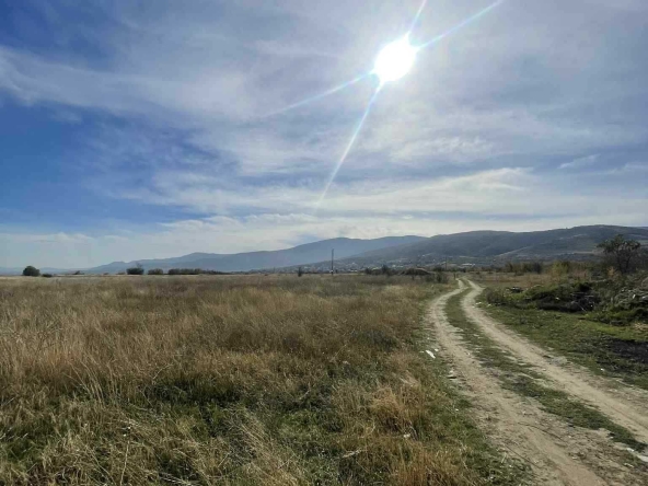 Парцел в с. Белащица, Област Пловдив - 3399 кв.м за 60 €/кв.м - Снимка #1