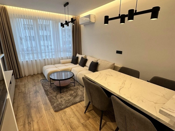 Дава се под наем Двустаен апартамент в София, Малинова долина - 60 кв.м за 843 € - Снимка #1