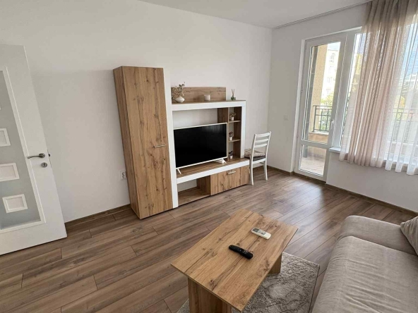Дава се под наем Двустаен апартамент в София, Кръстова вада - 67 кв.м за 700 € - Снимка #1