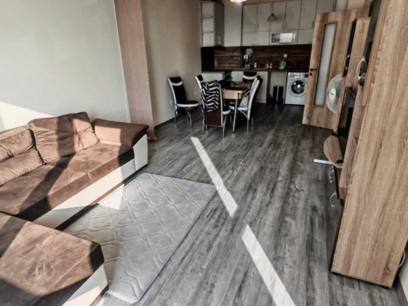 Двустаен апартамент в Варна, Възраждане 3 - 70 кв.м за 1715 €/кв.м - Снимка #1