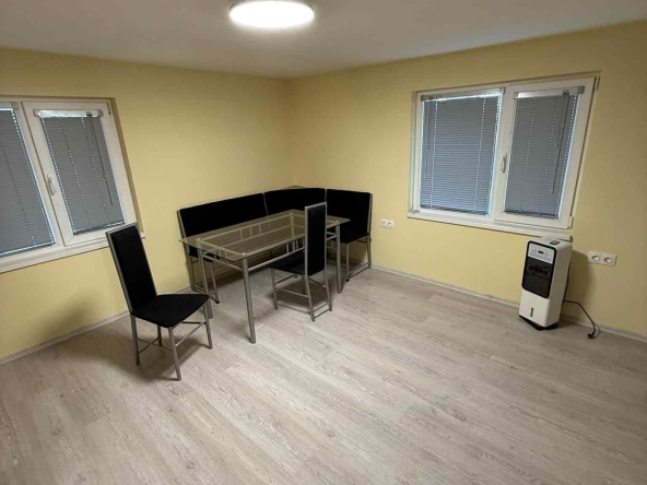 Дава се под наем Двустаен апартамент в София, Карпузица - 43 кв.м за 458.49 € - Снимка #1