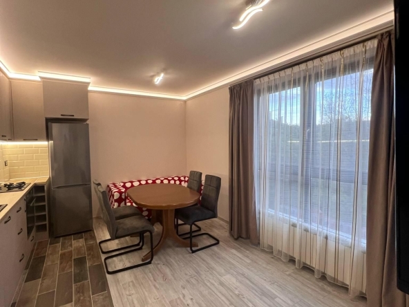 Дава се под наем Двустаен апартамент в София, Манастирски ливади - 86 кв.м за 770 € - Снимка #1