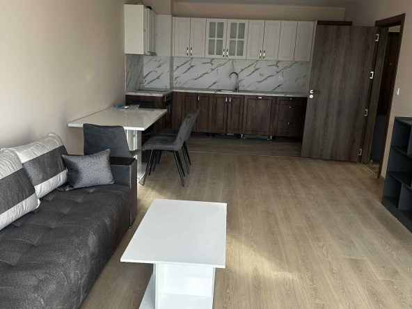 Дава се под наем Двустаен апартамент в София, Дружба 2 - 77 кв.м за 713.49 € - Снимка #1