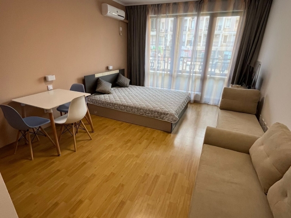 Дава се под наем  в Свети Влас - 45 кв.м за 199.41 € - Снимка #1