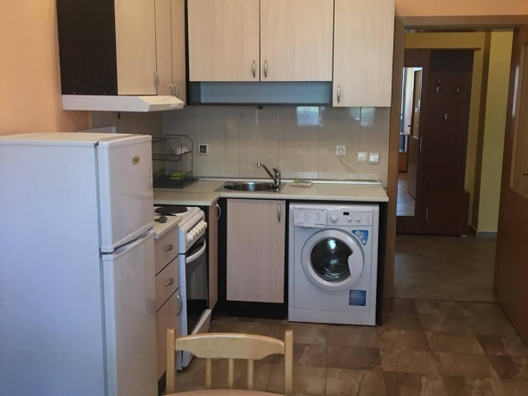 Дава се под наем Двустаен апартамент в София, Хиподрума - 47 кв.м за 560.49 € - Снимка #1