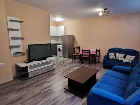 Дава се под наем Двустаен апартамент в Бургас, Сарафово - 68 кв.м за 382.5 € - Снимка #1