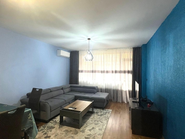 Дава се под наем Двустаен апартамент в София, Хладилника - 83 кв.м за 796.62 € - Снимка #1