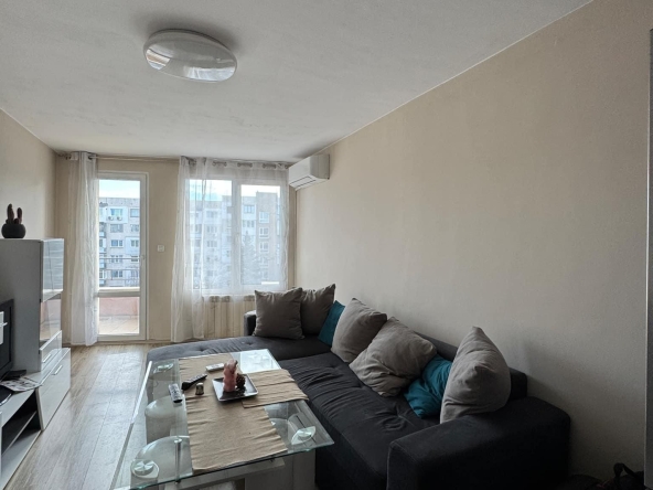 Дава се под наем Тристаен апартамент в София, Мусагеница - 80 кв.м за 866.49 € - Снимка #1