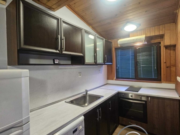 Дава се под наем Едностаен апартамент в Варна, Център - 20 кв.м за 331.5 € - Снимка #1