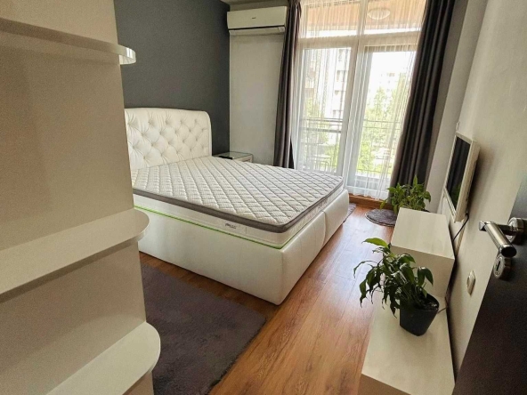 Дава се под наем Тристаен апартамент в София, Дружба 2 - 85 кв.м за 700 € - Снимка #1