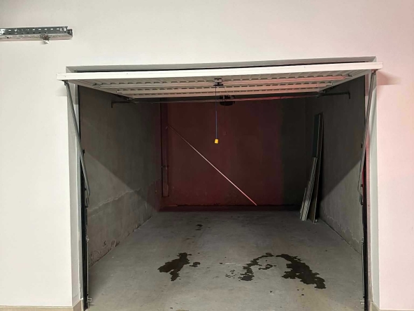 Дава се под наем Гараж / Паркомясто в София, Манастирски ливади - 24 кв.м за 219.3 € - Снимка #1