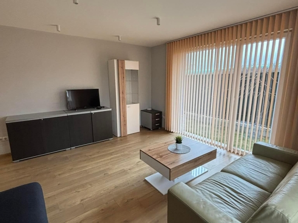 Дава се под наем Едностаен апартамент в София, Мусагеница - 50 кв.м за 498.27 € - Снимка #1