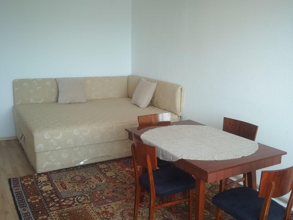 Дава се под наем Двустаен апартамент в София, Люлин 6 - 50 кв.м за 447.78 € - Снимка #1