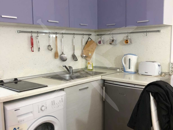 Дава се под наем Едностаен апартамент в к.к. Св.Св. Константин и Елена - 38 кв.м за 398.82 € - Снимка #1