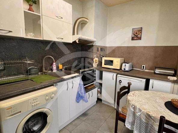 Дава се под наем Двустаен апартамент в Варна, Възраждане 1 - 43 кв.м за 318.75 € - Снимка #1