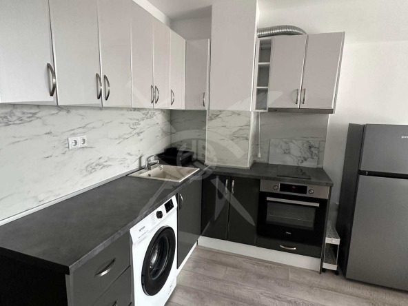 Дава се под наем Тристаен апартамент в Варна, Погреби - 80 кв.м за 698.19 € - Снимка #1