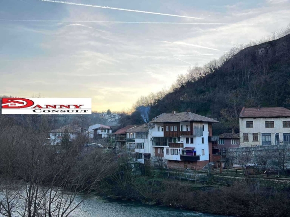 Многостаен апартамент в Велико Търново, Акация - 150 кв.м за 748 €/кв.м - Снимка #1