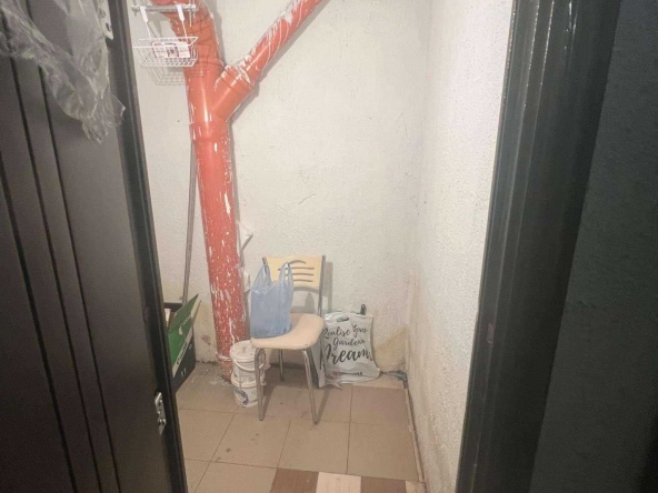 Дава се под наем Склад в Пловдив, Гагарин - 7 кв.м за 51 € - Снимка #1