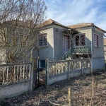 Къща в с. Владимирово, Област Добрич - 100 кв.м за 113 €/кв.м - Снимка #1