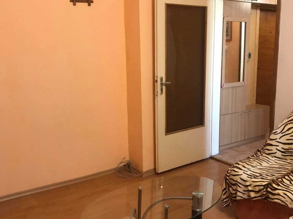 Дава се под наем Едностаен апартамент в София, Люлин 9 - 42 кв.м за 323.85 € - Снимка #1