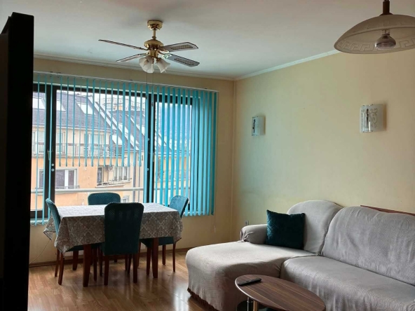 Двустаен апартамент в София, Гоце Делчев - 102 кв.м за 1775 €/кв.м - Снимка #1