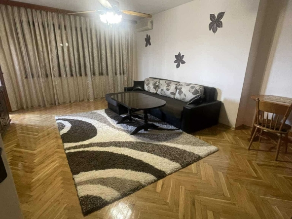 Дава се под наем Многостаен апартамент в Варна, Младост 2 - 150 кв.м за 598.23 € - Снимка #1
