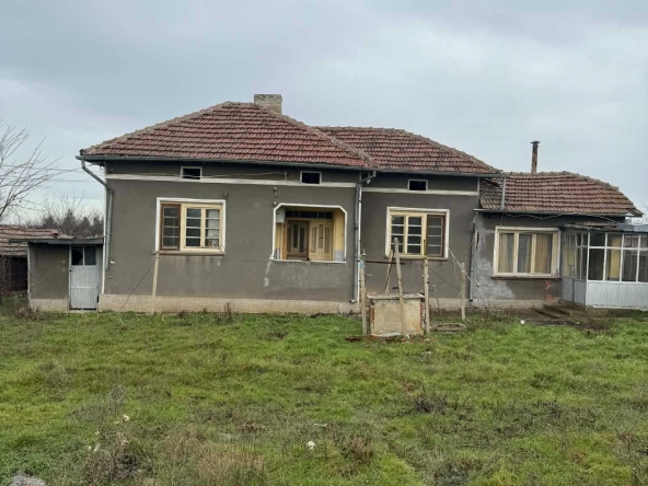 Къща в Павликени - 120 кв.м за 107 €/кв.м - Снимка #1