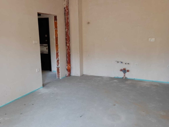 Тристаен апартамент в Хасково, Младежки хълм - 77 кв.м за 556 €/кв.м - Снимка #1