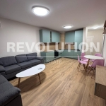 Дава се под наем Тристаен апартамент в Варна, Център - 72 кв.м за 997.05 € - Снимка #1