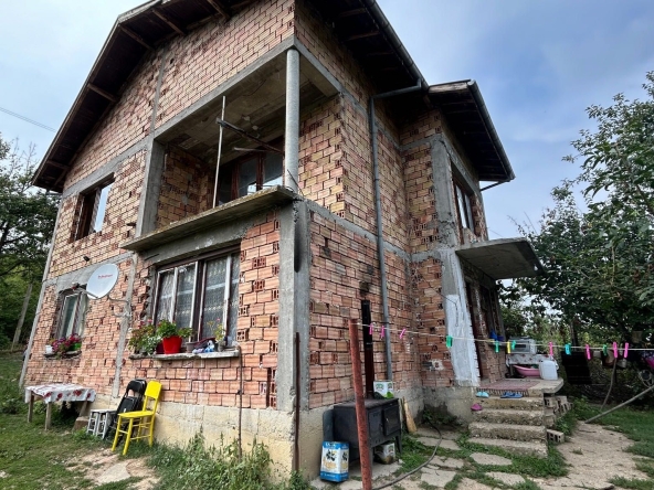 Къща в с. Боазът, Област Габрово - 140 кв.м за 188 €/кв.м - Снимка #1