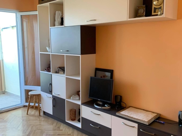 Дава се под наем Тристаен апартамент в София, Илинден - 88 кв.м за 698.19 € - Снимка #1
