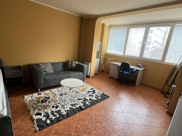 Дава се под наем Едностаен апартамент в София, Лозенец - 40 кв.м за 598.23 € - Снимка #1
