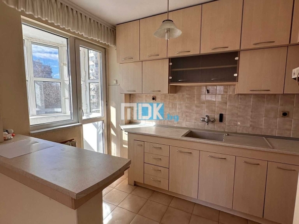 Тристаен апартамент в Пловдив, Кършияка - 113 кв.м за 849 €/кв.м - Снимка #1